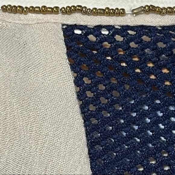 Umgee peasant style Boho tunic blouse white w/ blue embroidery Size S - Picture 5 of 9